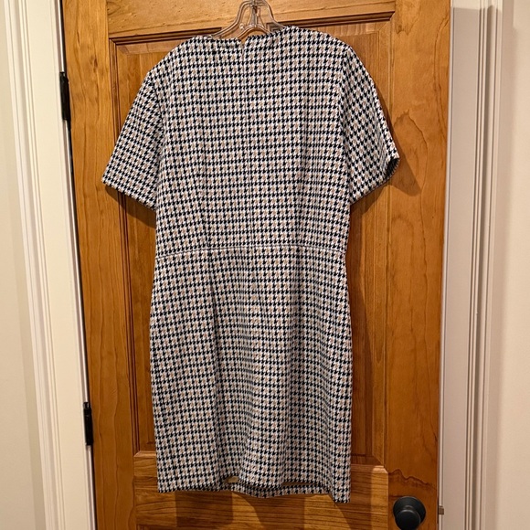 Taylor Black and Tan Houndstooth Mini Dress - Picture 4 of 4